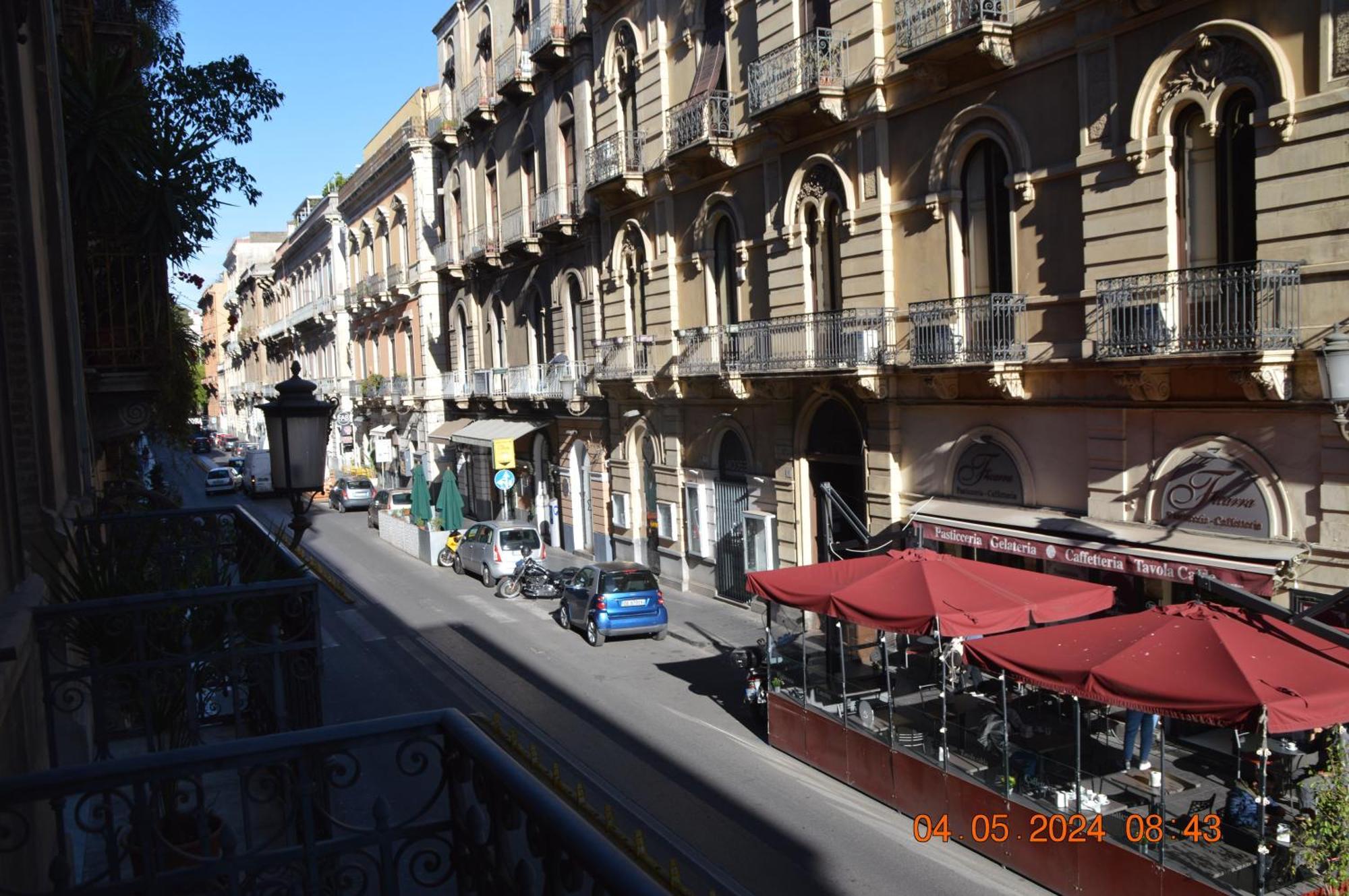 Gli Appartamenti Di Palazzo Umberto I Catania Exterior foto