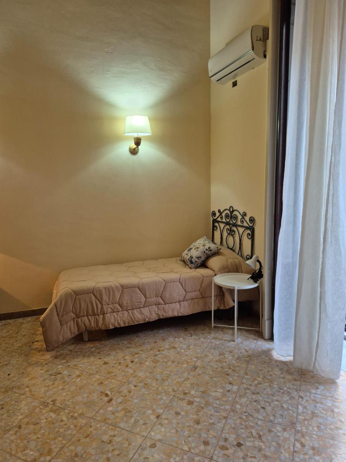 Gli Appartamenti Di Palazzo Umberto I Catania Exterior foto